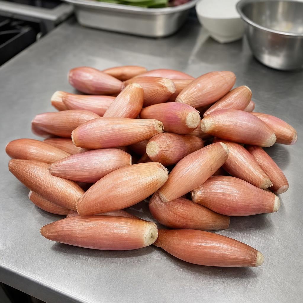 Banana Shallots, Peeled